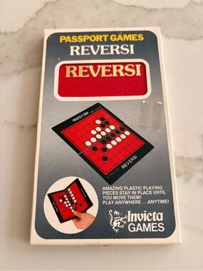 Invicta Reversi Portable Board Game - Red and Black
